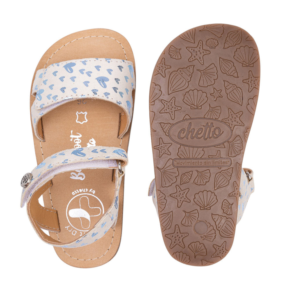Sandalia barefoot piel arena con corazones - Chetto