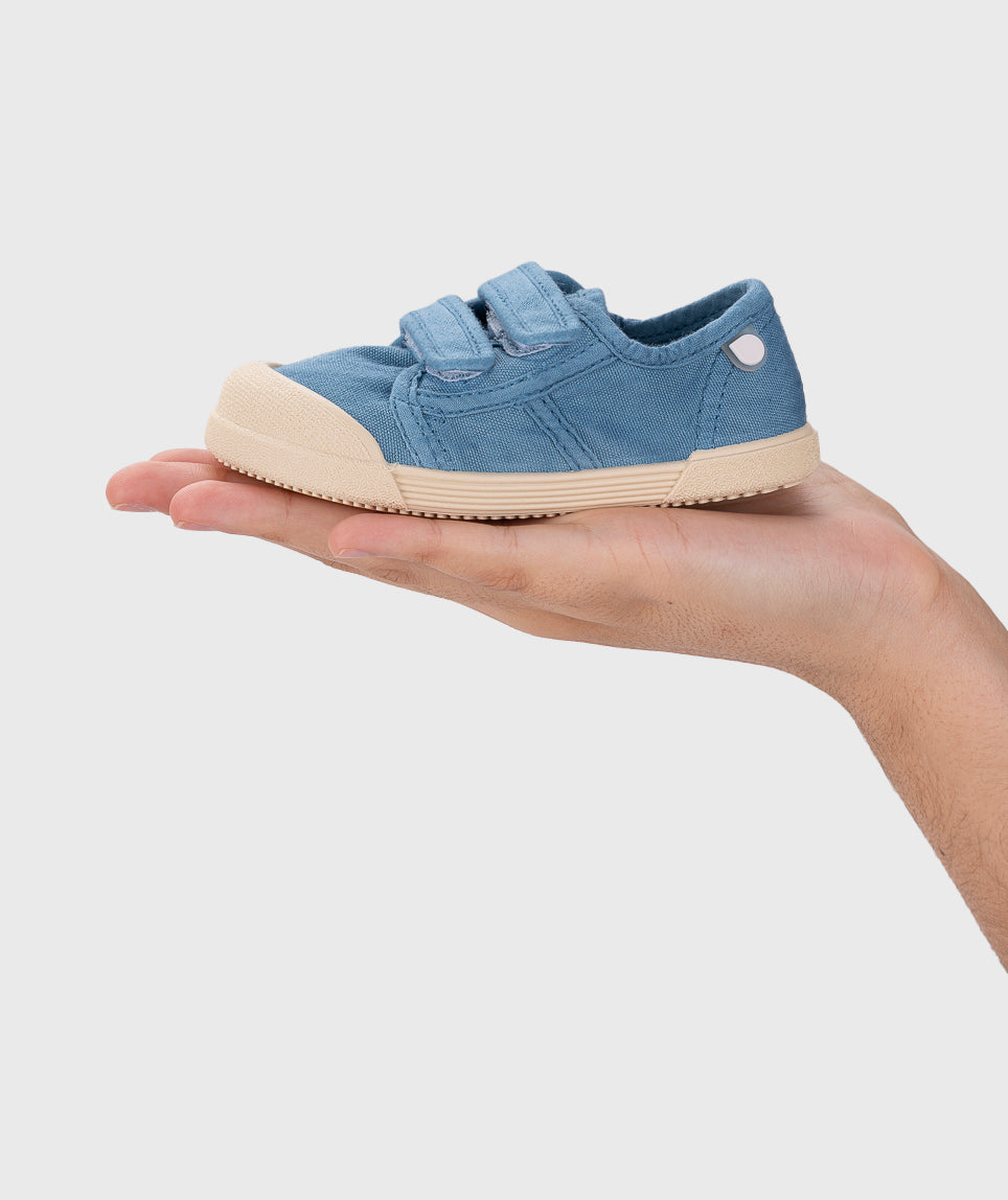 Lona V. - Igor - Color Jeans