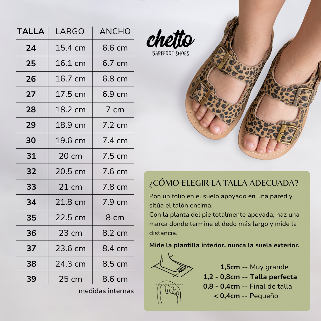 Sandalia barefoot piel arena con corazones - Chetto